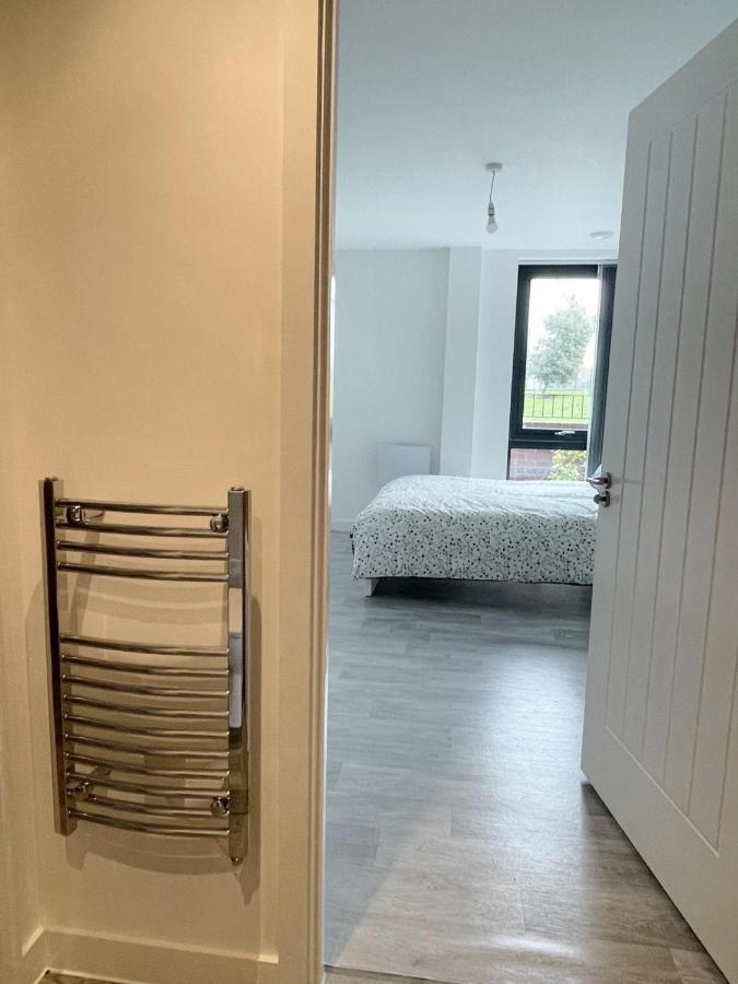מלון מנצ'סטר Modern House מראה חיצוני תמונה