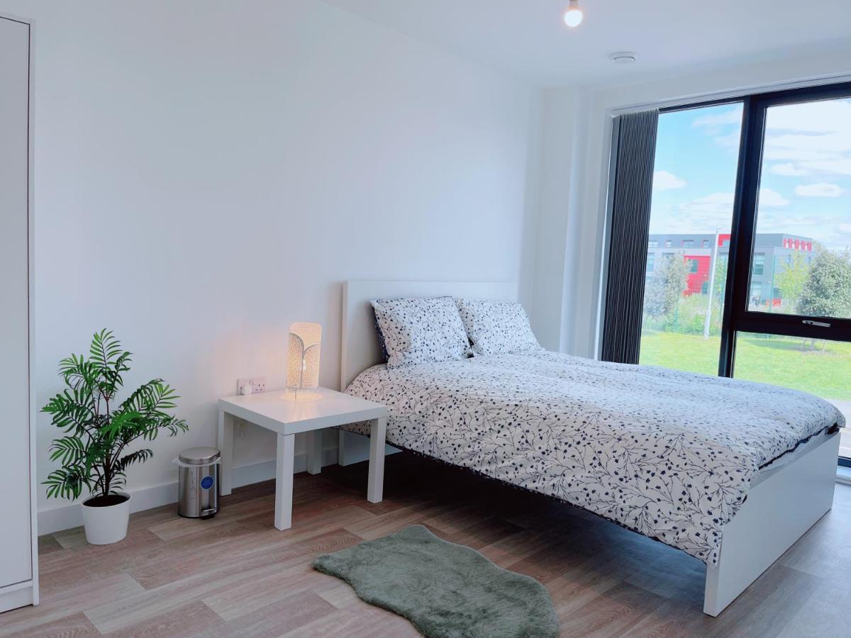 מלון מנצ'סטר Modern House מראה חיצוני תמונה
