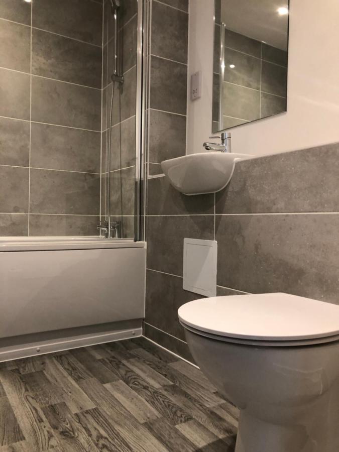 מלון מנצ'סטר Modern House מראה חיצוני תמונה